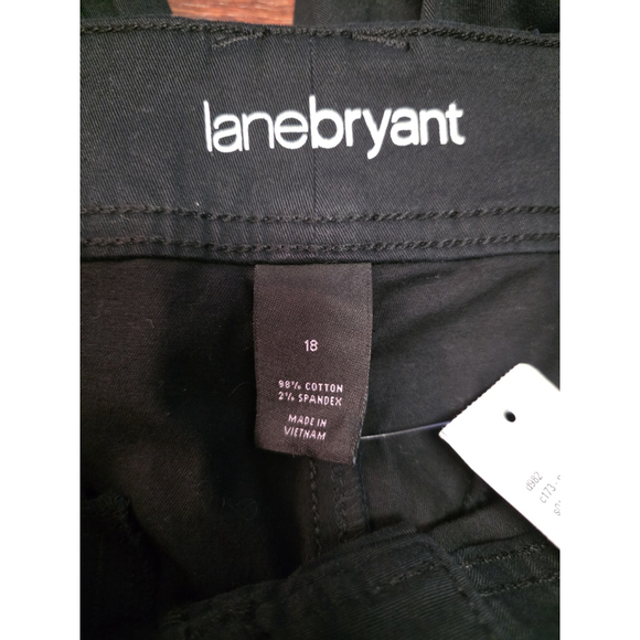 Lane Bryant Black Bermuda shorts size 18 NWT - Picture 3 of 4